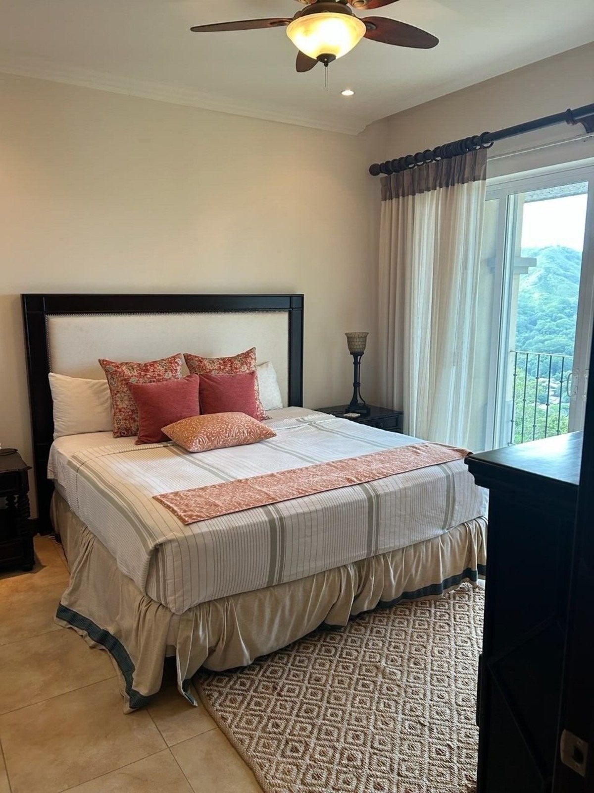 A402 bedroom with mountain view